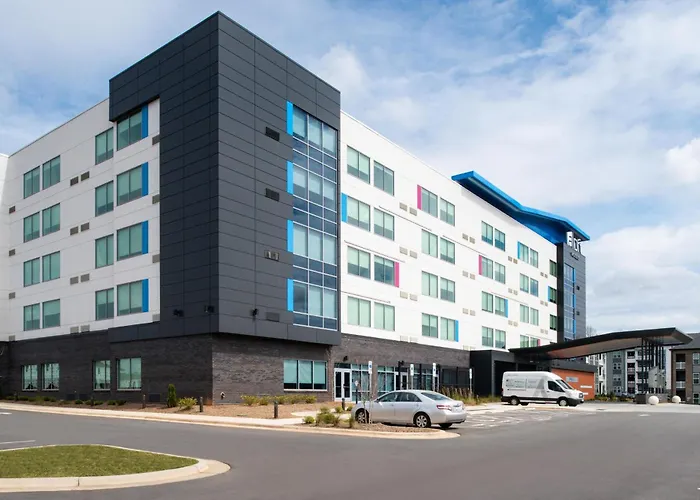 Aloft Charlotte AirportAirport Hotel